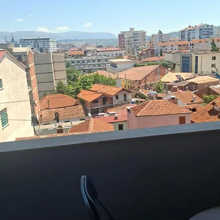 Luan Apartamento Pogradec